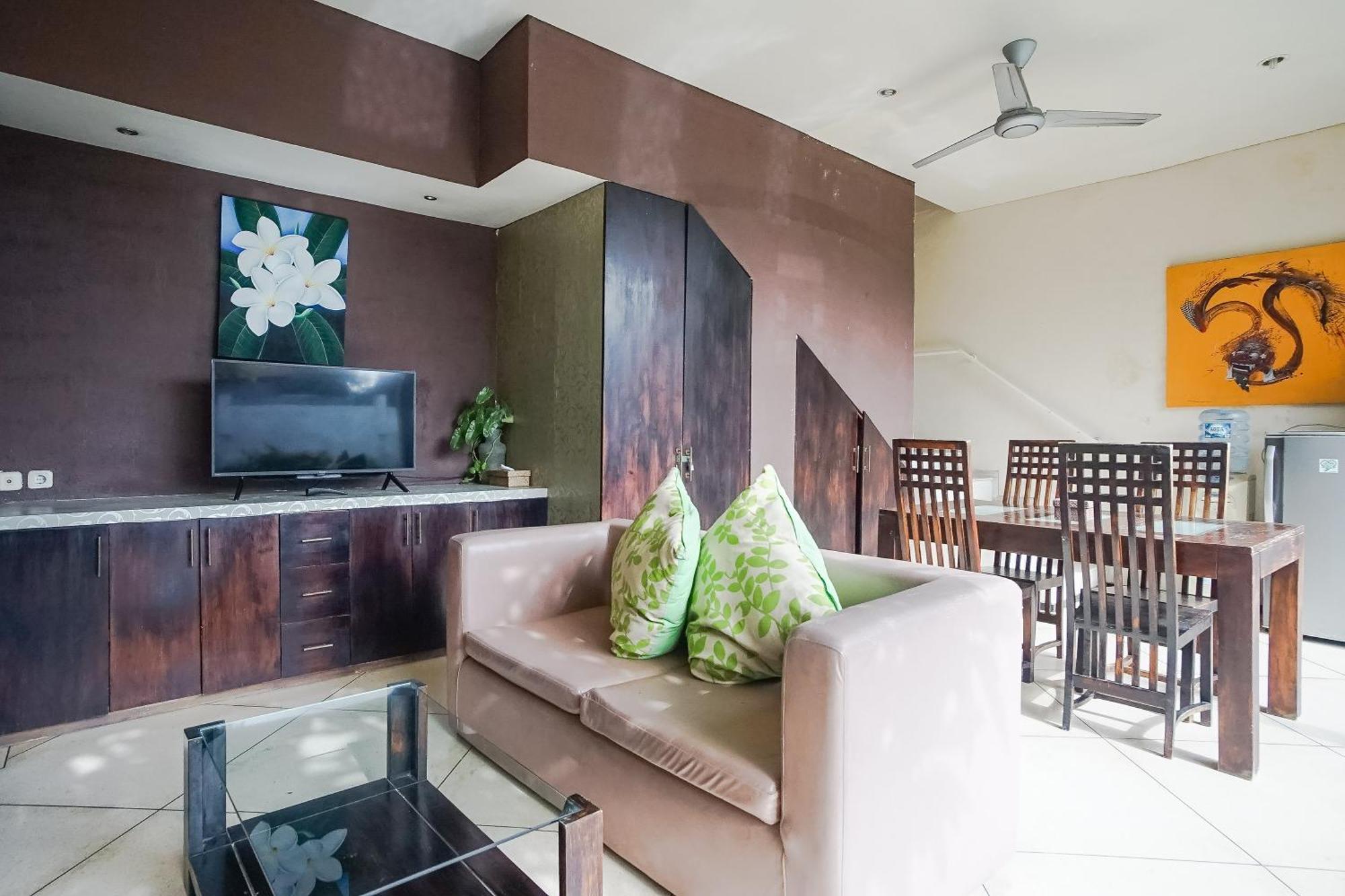 ג'ימבאראן Queen Rose Villa & Spa מראה חיצוני תמונה