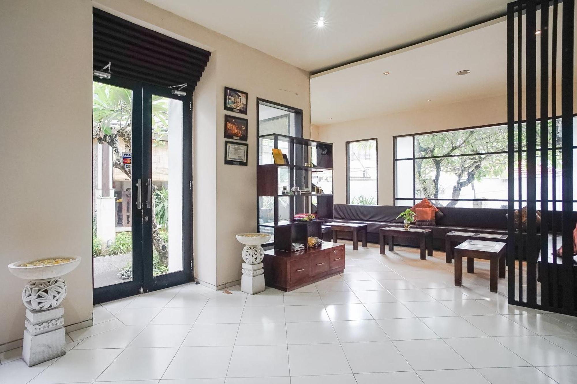 ג'ימבאראן Queen Rose Villa & Spa מראה חיצוני תמונה